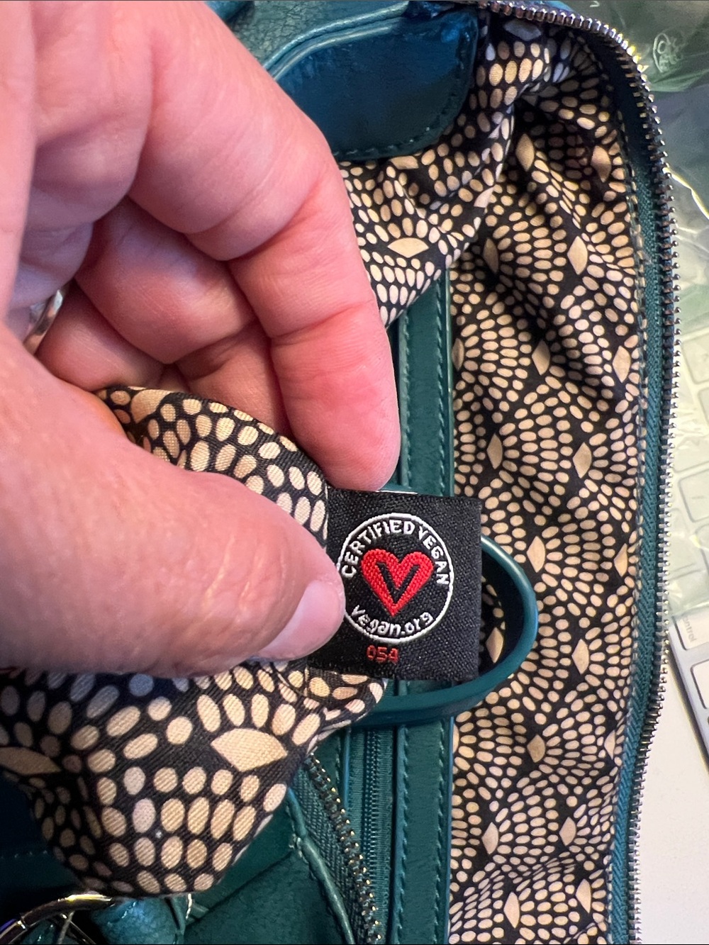 NWT. Urban Expressions, Teal Shoulder Bag &/or crossbody, Luxury Vegan Leather - Picture 12 of 13